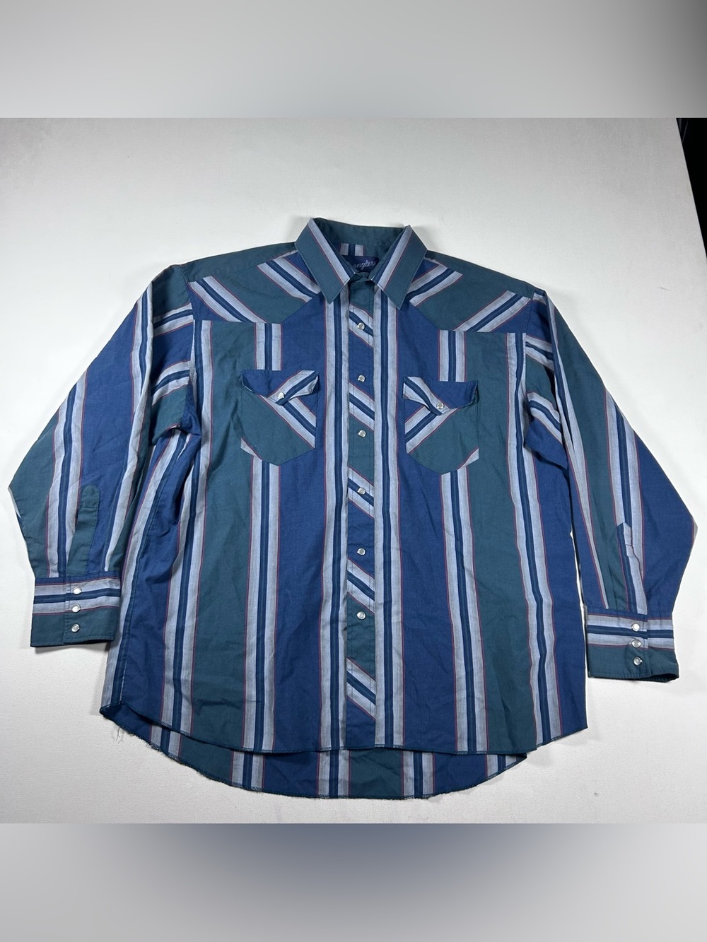 Vintage 90s Wrangler Western Pearl Snap Button-Up Shirt 2XL Blue Paper Thin Mens